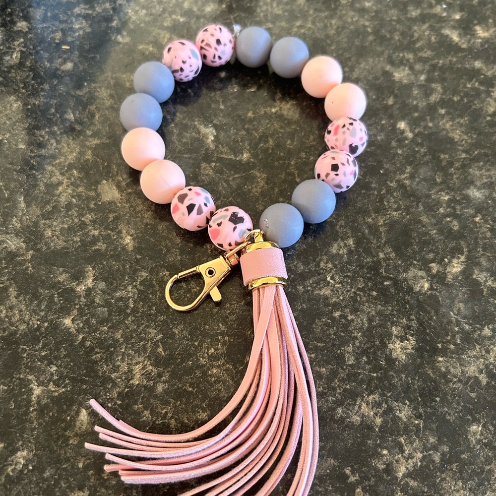 Keychain Bracelets - Picture 12 of 16